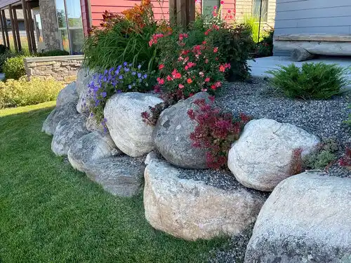 landscaping services Lake Land'Or